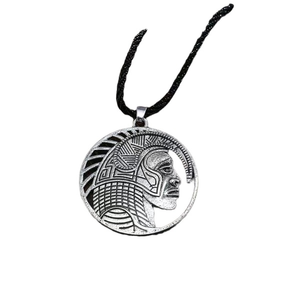 Vintage Aztec Style Pendant Necklace - Picture 2 of 4